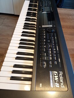 ROLAND GW-8 - 2