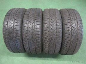 R17 Zimná sada VW GOLF 8 rozteč 5x112 205/50R17 PIRELLI - 2