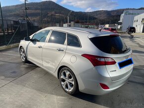 Hyundai i30 CW, 94 kW, 6-st. manuál - 2