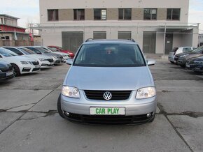 Volkswagen Touran 1.6 Conceptline - 2