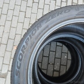 Pirelli Scorpion Zero 295/40 R21 celoročné pneumatiky - 2