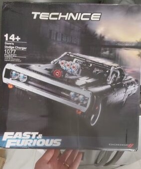 Technic 42111 Fast & Furious - Dodge Charger (1077 dielikov) - 2