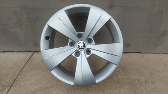 6,5Jx17 5x112 - originálne disky ŠKODA model TRITON - 2