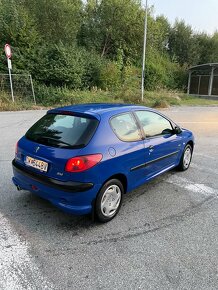 Predám Peugeot 206 1.1, STK do 2026 - 2