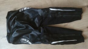 Predám kožené nohavice DAINESE Delta 3 panske - 2