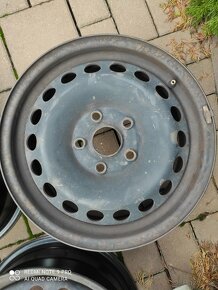 Plechové disky 5x112R15 originál Volkswagen Group - 2