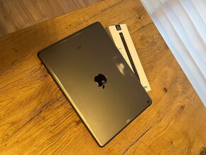 iPad 7generacie + pero - 2