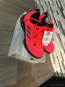 ADIDAS TERREX  41 1/3 - 2