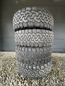 Bf goodrich 245/70 r16 - 2