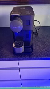 Predám DeLonghi Nespresso - 2