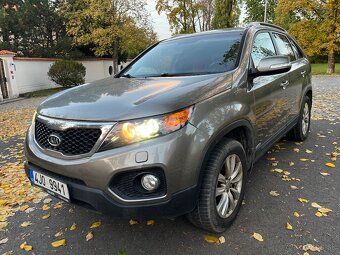 Prodam Kia Sorento 2.2CRDI 4x4 najeto pouze 160tis.km - 2