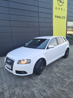 AUDI A3 Sportback 1.6 i 75 kW - 2