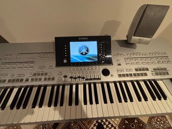 Yamaha Tyros 3 - 2