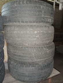 Pneumatiky 235/60 R18 - 2