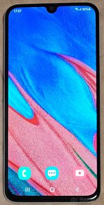 Predam telefon SAMSUNG GALAXY A40 (SM-A405FN/DS) - 2