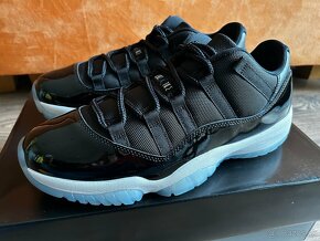 Air Jordan 11 low Space Jam (43) - 2