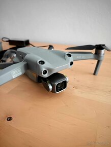 Nepoužívaný DJI MAVIC AIR 2S Fly More Combo - 2