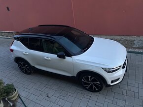 Volvo XC40 T5 AWD R - Design A/T - 2