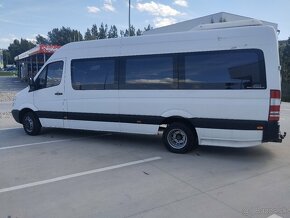 Predám Mercedes Sprinter 3.0 cdi V6 22miestny - 2