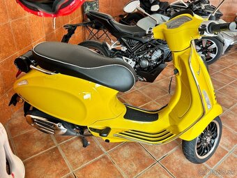 Piaggio Vespa sprint - 2