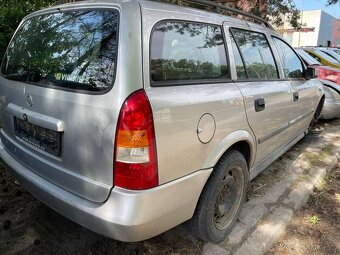 Rozpredám Opel Astra G combi HB sedan benzín diesel - 2