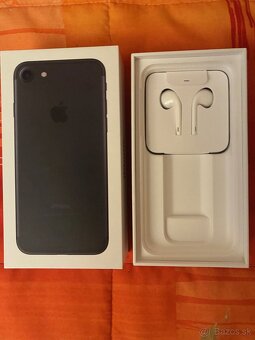 Predám iPhone 7, black, 32 GB, zdravie batérie 93% - 2