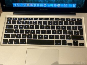 MacBook Pro 15" (Mid 2009) - 2