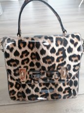Dámska kabelka s leopardím vzorom - 2