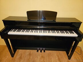 Digitálne piano YAMAHA CLP 635 PE - 2