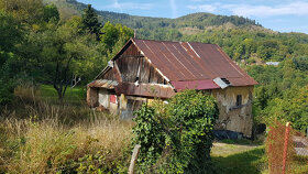 Predám starší RD s výhľadom na mesto B. Štiavnica. - 2