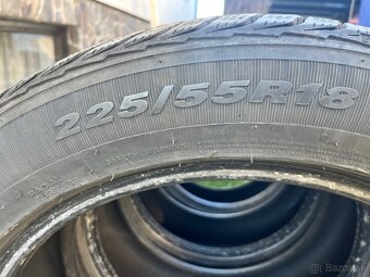 225/55R18 102V - 2