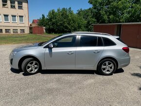 Chevrolet Cruze Combi 1.6 86kw - 2