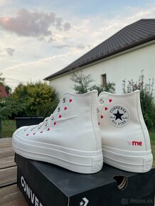 Converse High All Star Chuck Taylor Embroided Hearts - 2