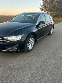 Volkswagen Passat Variant 2.0 TDI Business DSG - 2