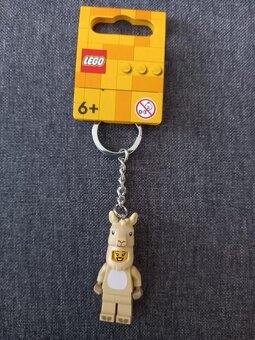 LEGO minifigúrky a kľúčenky - 2