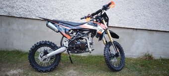 Predám nový mobil 125ccm - 2