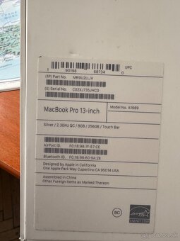 Apple MacBook Pro, r.2018 - slaba bateria - 2