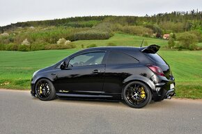 Opel Corsa OPC - 2