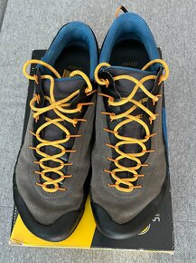 Predam turistické topánky zn. Lasportiva - 2