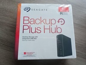 4/ 6/ 8TB Seagate Backup Plus Hub / WD My Book - 2