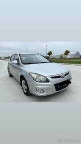 Predám Hyundai i 30 1.4 benzín 80 kw Rok výroby 2010 stk+ek - 2