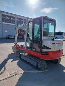 TAKEUCHI TB240 A/C diesel - 4000 KG - 2