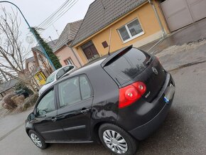 Predám volkswagen Golf 5 1.4 benzín 55kW 2007ročnik - 2