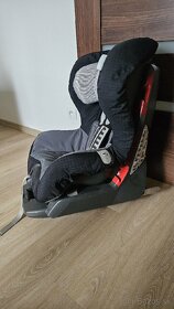 Britax Römer SAFEFIX PLUS 9-18kg - 2