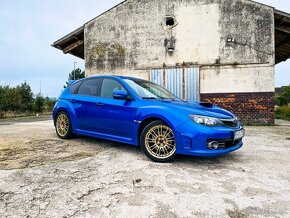 Subaru Impreza 2.5 WRX STi Exclussive - 2