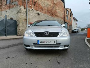 Toyota Corolla 1.4 VVT-i E12 sedan Linea Terra - 2