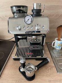 Kávovar DeLonghi - 2