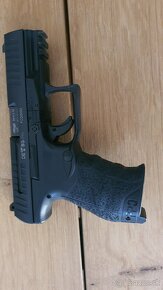 Walther PPQ - 2