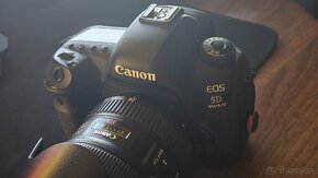 Canon EOS 5D Mark IV + 24-70 f4 EF IS MACRO USM - 2