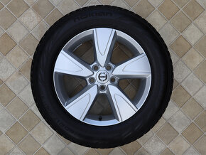 17" Alu kola = 5x108 = VOLVO XC40 – ZIMNÍ – NOKIAN - TOP - 2